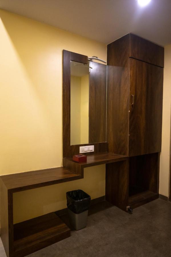Vijaya Hill View Residency Navi Mumbai Exterior foto