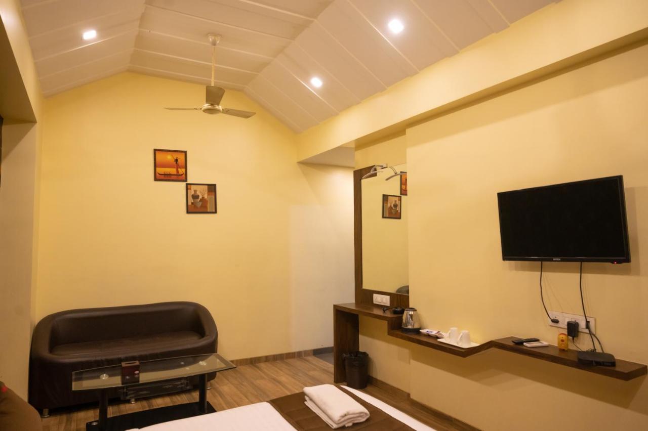 Vijaya Hill View Residency Navi Mumbai Exterior foto