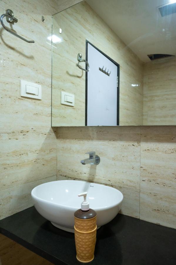 Vijaya Hill View Residency Navi Mumbai Exterior foto