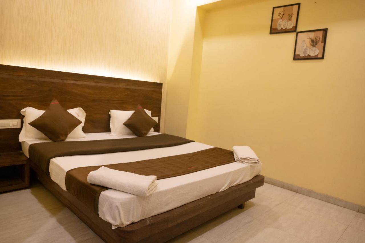 Vijaya Hill View Residency Navi Mumbai Exterior foto